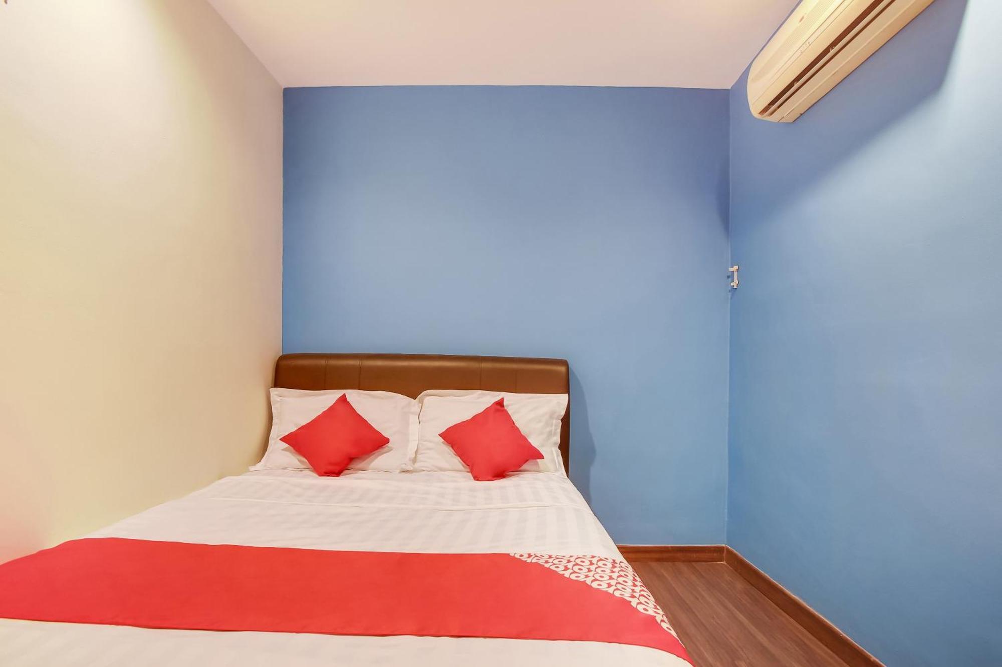 Oyo 90282 Hotel Taj Inn, Seksyen 7 شاه علام المظهر الخارجي الصورة