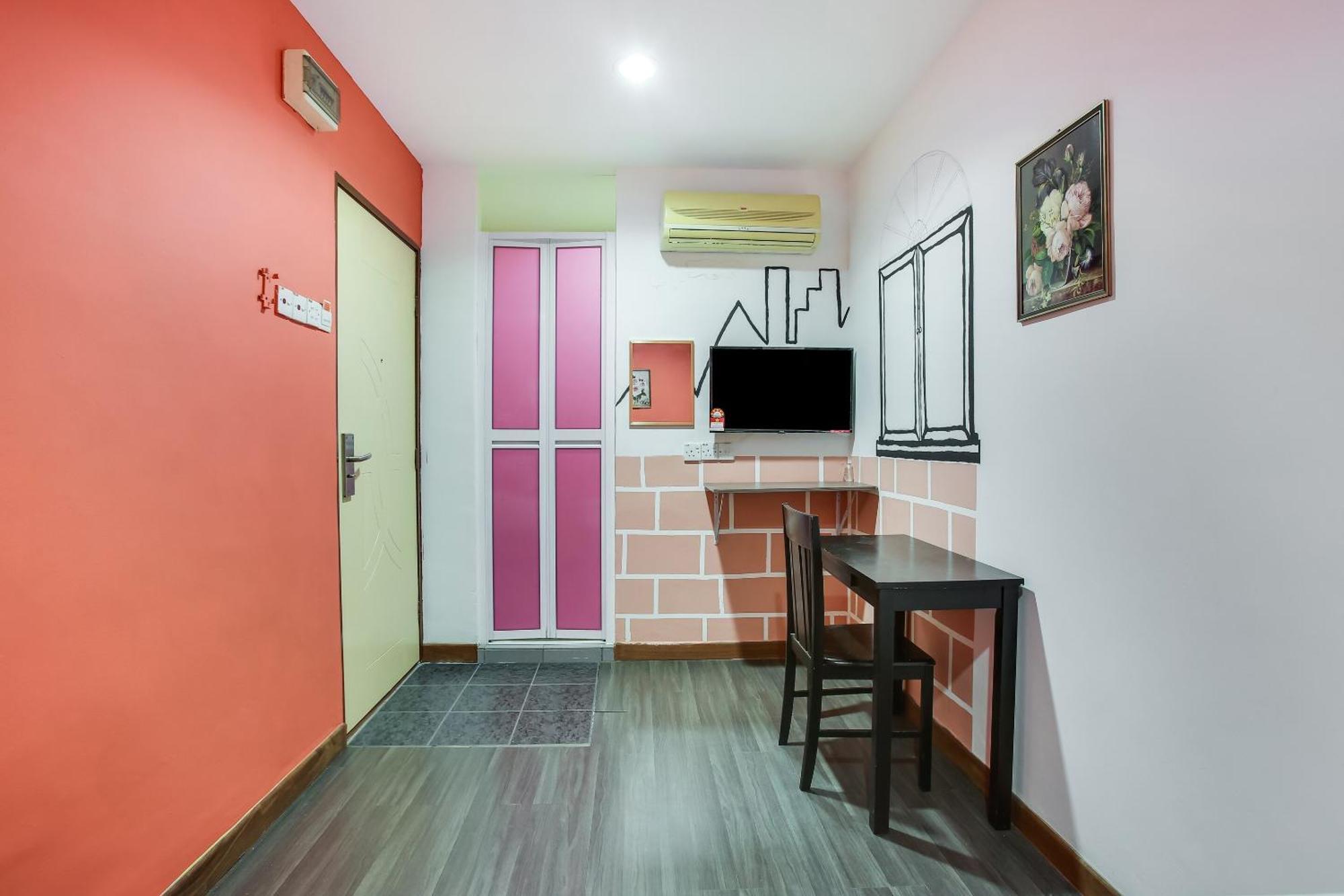 Oyo 90282 Hotel Taj Inn, Seksyen 7 شاه علام المظهر الخارجي الصورة