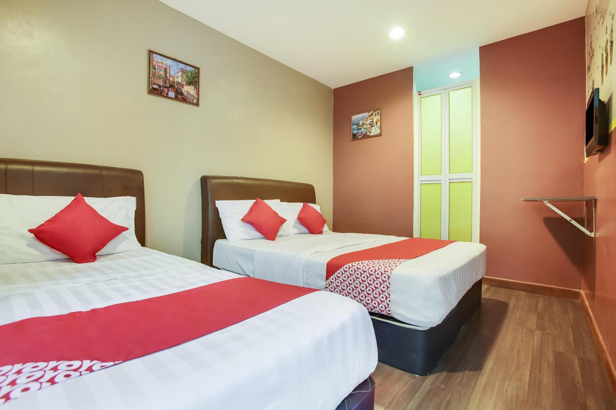 Oyo 90282 Hotel Taj Inn, Seksyen 7 شاه علام المظهر الخارجي الصورة