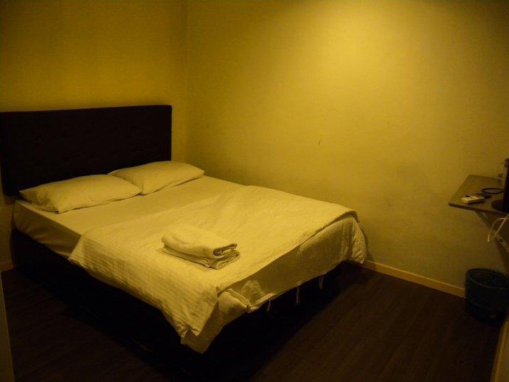 Oyo 90282 Hotel Taj Inn, Seksyen 7 شاه علام المظهر الخارجي الصورة
